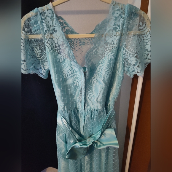 ILGWU Vintage Formal Dress - Picture 3 of 5